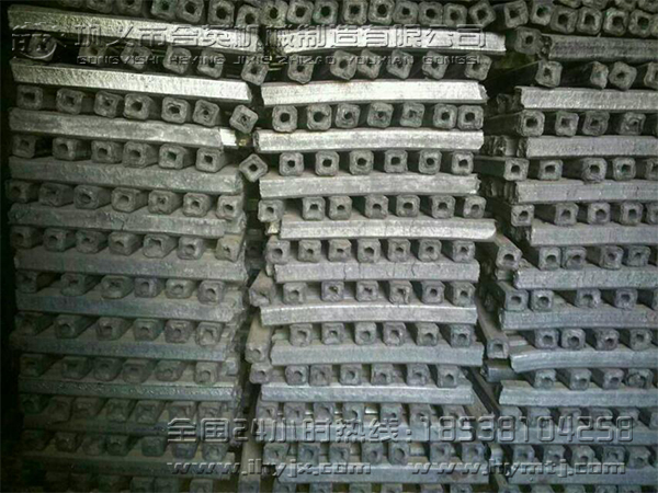 螺旋軸的質量關系到整個木炭機設備的穩定生產