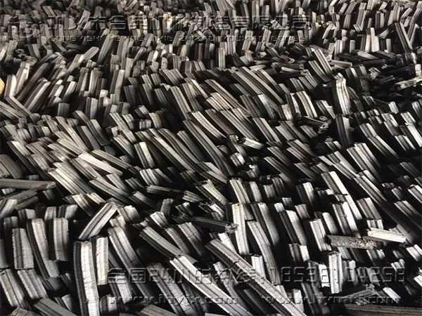 機制木炭是木炭機所生產的一種新型能源應用廣泛